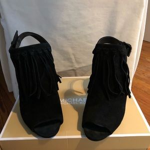 Micheal kors suede heels